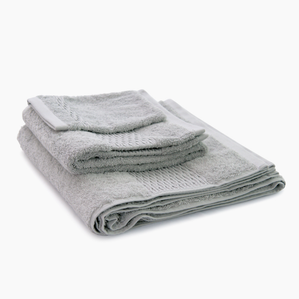 luxurious-organic-bath-towel-set-gray